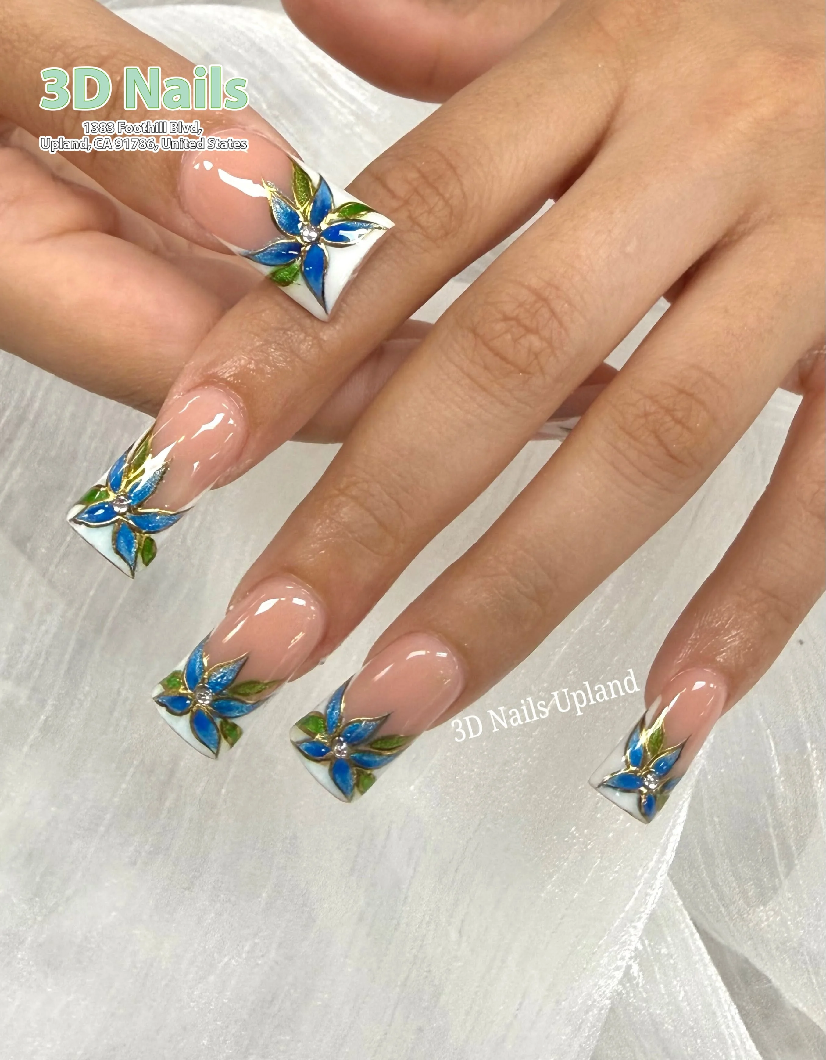 Nail colours